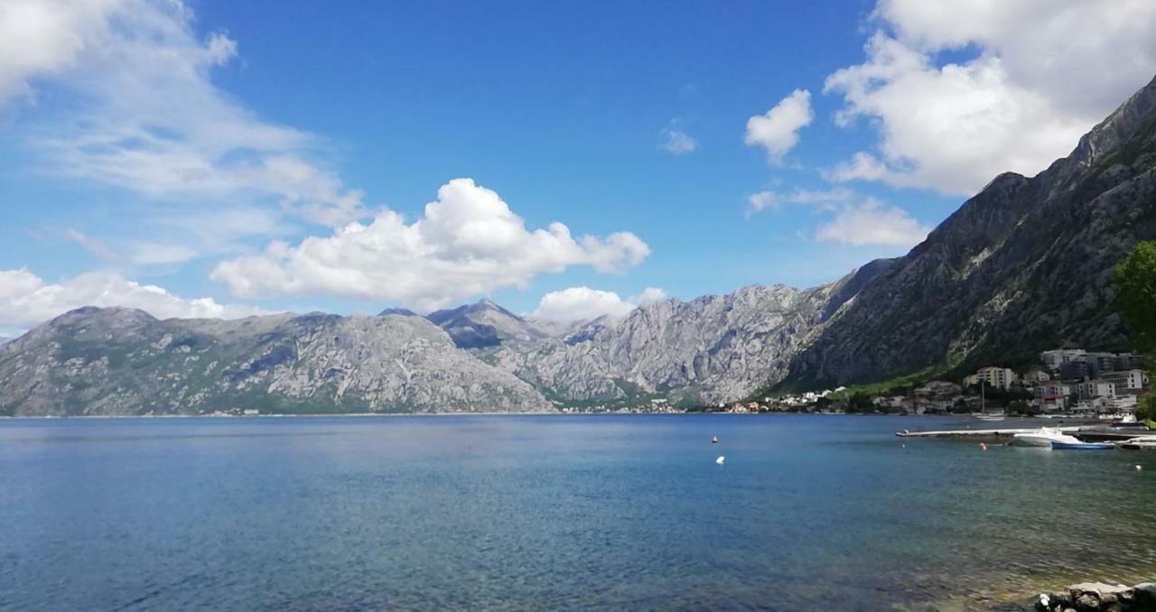 Apartment Radulovic Kotor Exterior foto