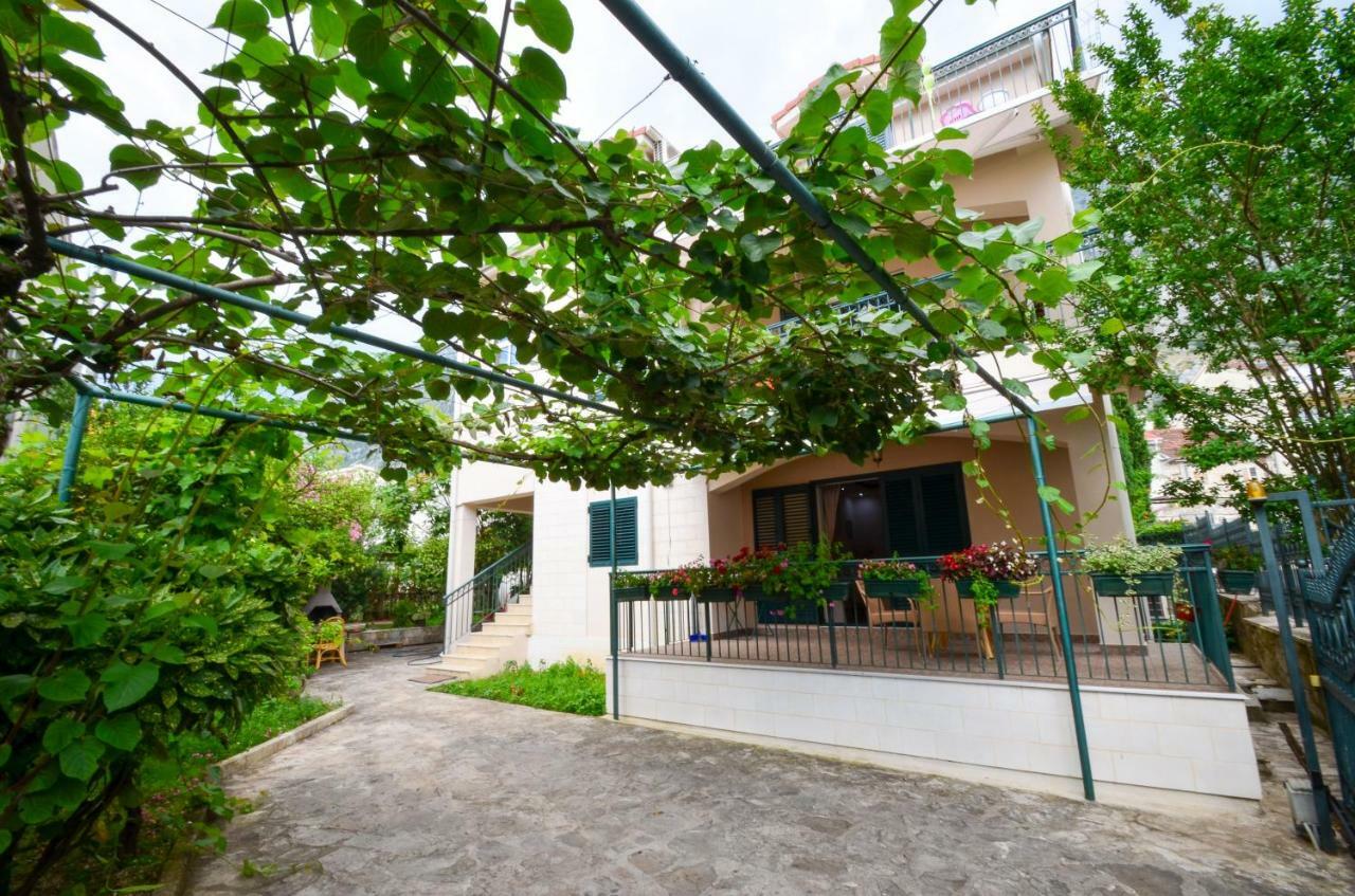 Apartment Radulovic Kotor Exterior foto