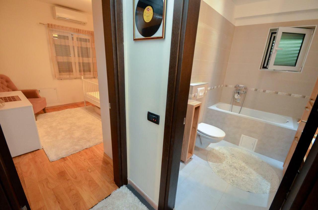 Apartment Radulovic Kotor Exterior foto