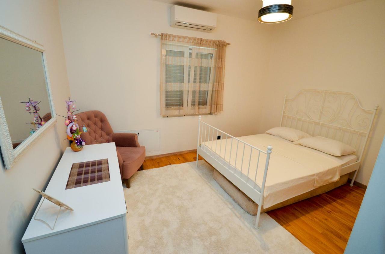 Apartment Radulovic Kotor Exterior foto